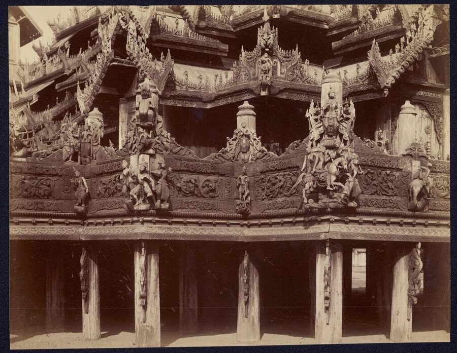 Teak wood carvings and wooden handicrafts