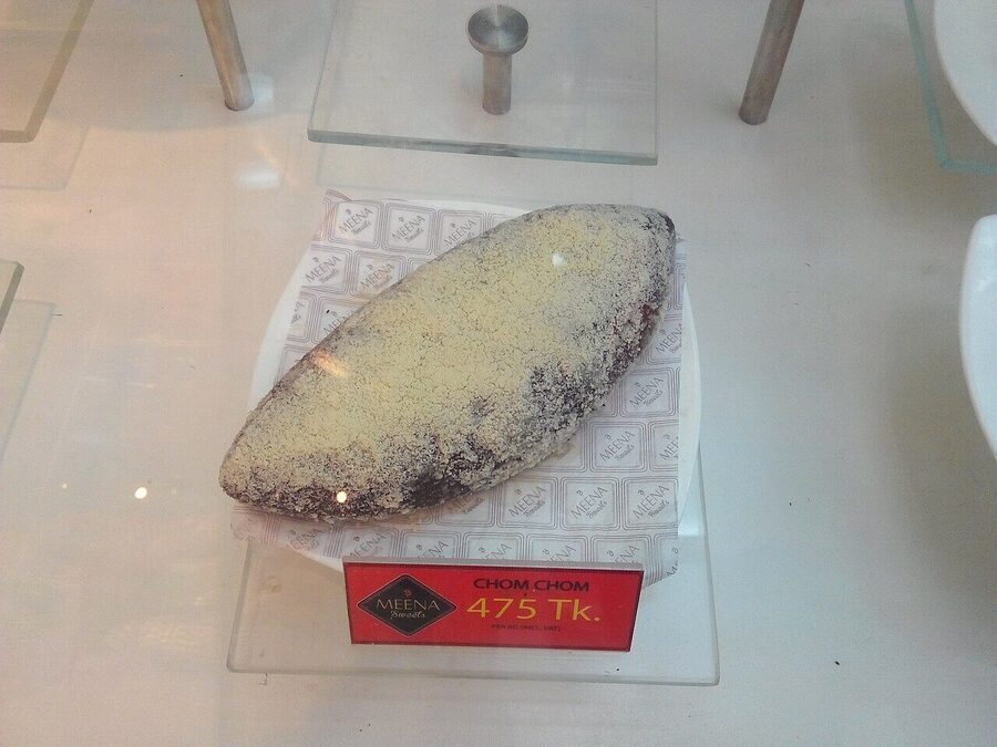 Chomchom